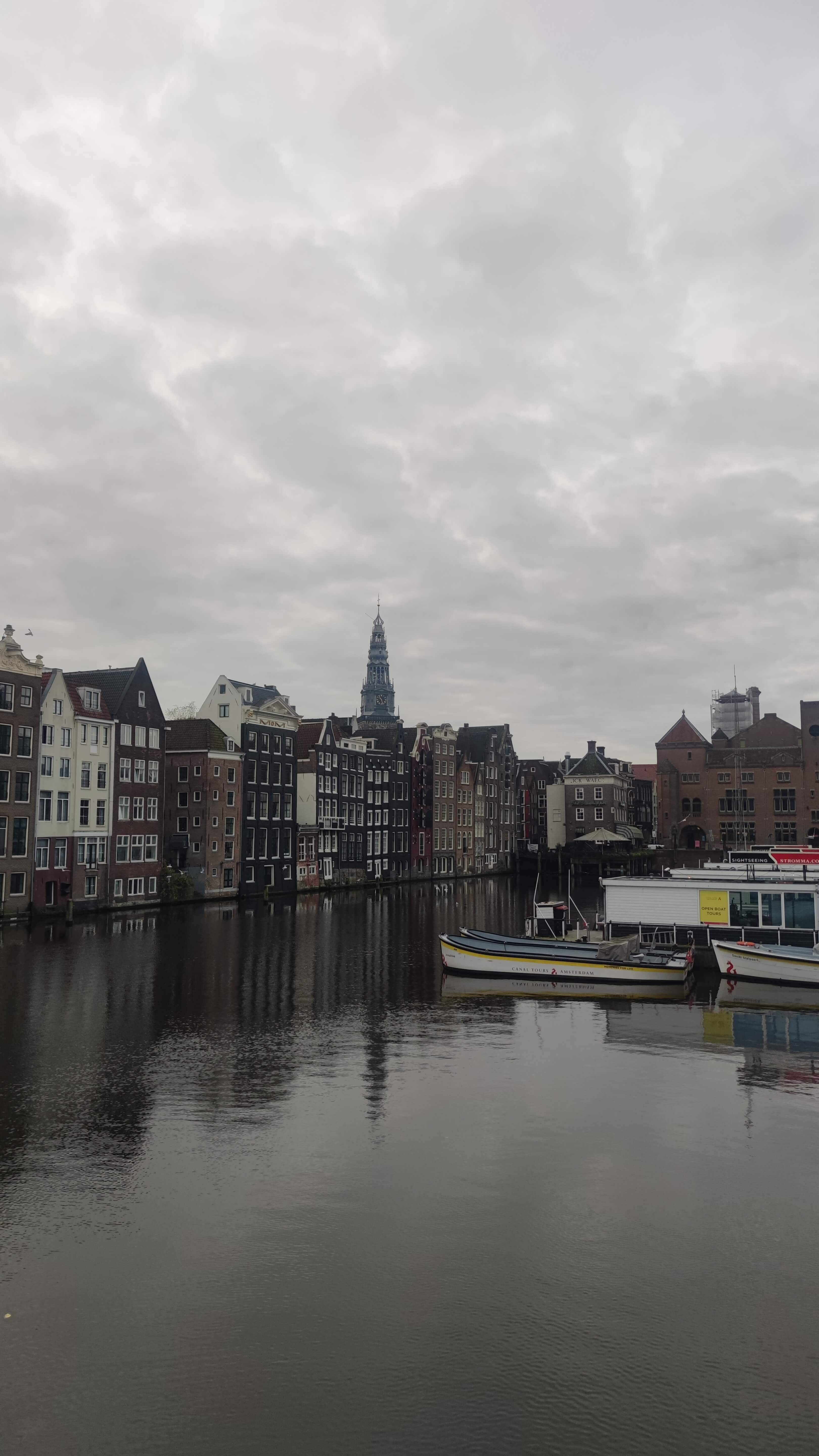 Copertina di Amsterdam 2023